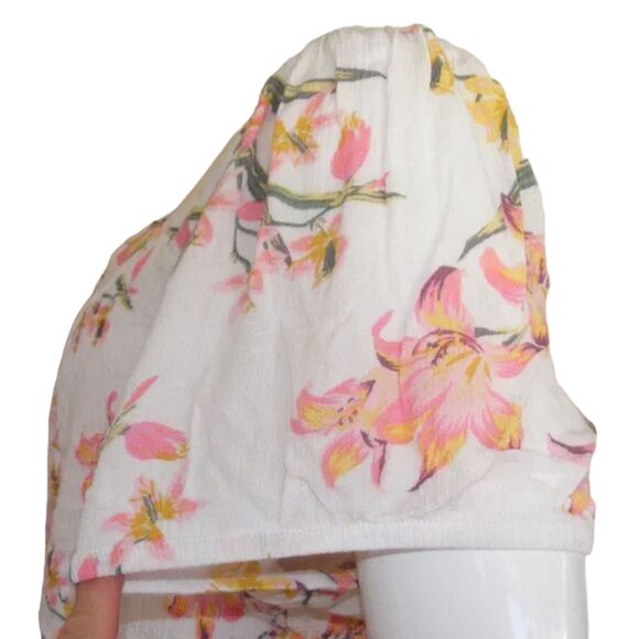 TORRID Top, 3/3X, Off-white/Pink Floral, Smocked, Lace front, Short sleeves - Picture 8 of 14